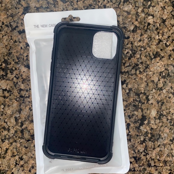 iPhone 13 phone case Anime - Picture 2 of 2